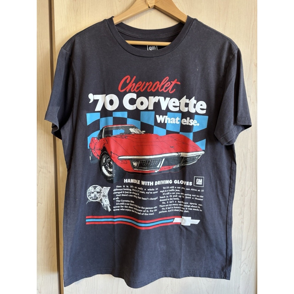 GM Licensed 1970 Corvette T-Shirt Large Chevy‎ Vintage Style Graphic Tee Hybrid